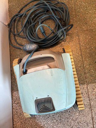 Limpiafondos Dolphin Z fun