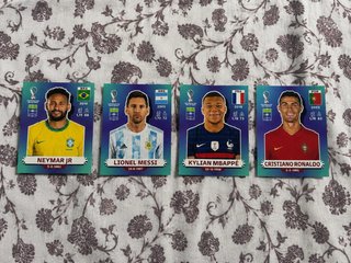 Cromos copa 2022 Neymar, Messi, Mbappé, Ronaldo