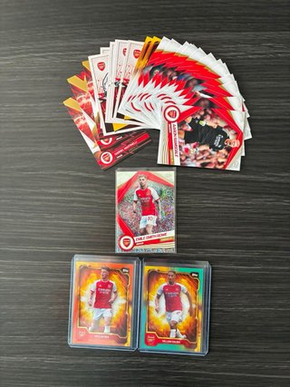 MUCHOS CROMOS – VARIOS AÑOS Y COLECCIONES