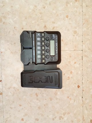 Pedalera Multiefectos Zoom G1X Four