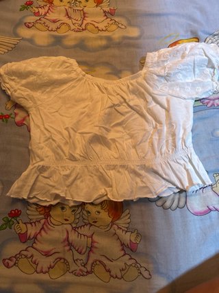 Camiseta corta blanca bordada
