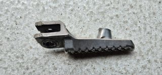 Estribo Izquierdo Honda CB125 R