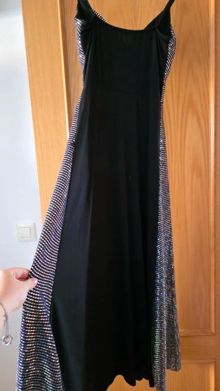 Vestido fiesta lentejuelas plateadas y negro