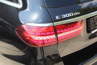 Mercedes-Benz CLASE E E 300 DE (2021)