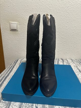Botas cowboy negras con cremallera