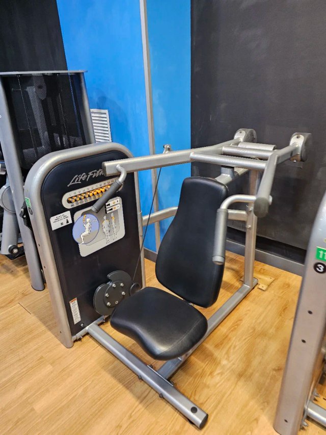 Life Fitness Circuit Máquina de Gimnasio