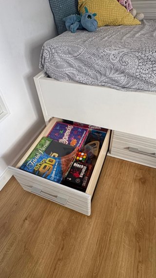 Habitación nido con escritorio