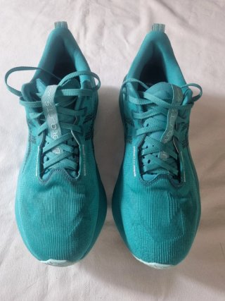 Zapatillas ASICS Novablast 5 Talla 43.5 Verdes