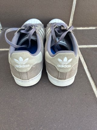 Zapatillas Adidas Superstar Grises skateboarding