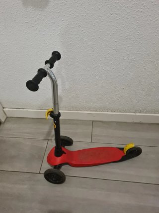 Patinete 3 ruedas rojo