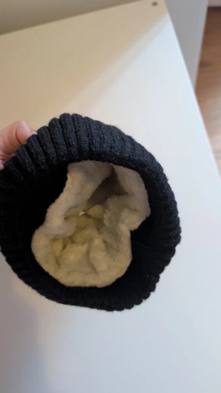 Gorro de invierno negro