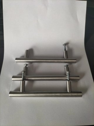 Tiradores de cocina plateados