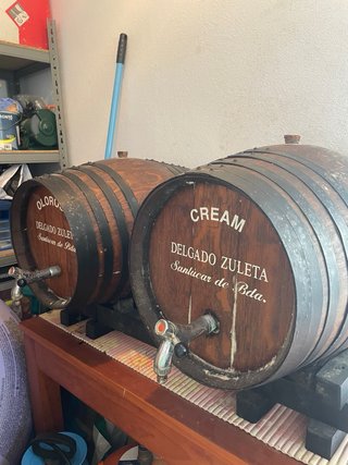 Barriles de vino Delgado Zuleta (2 unidades)