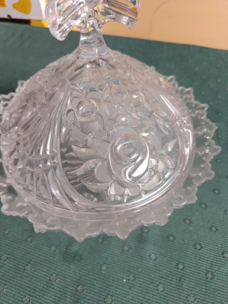 Bombonera cristal tallado grande