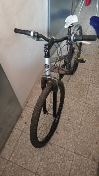 Bicicleta BH 400