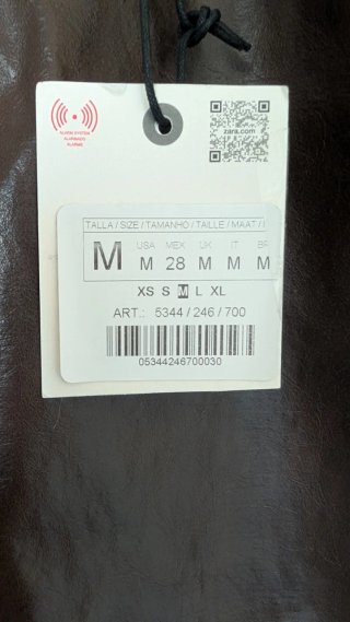 Pantalón imitación piel marrón