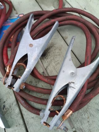 Pinzas de batería con cables