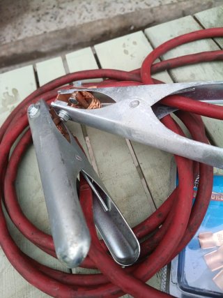 Pinzas de batería con cables