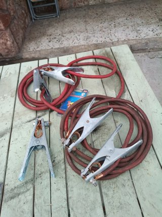 Pinzas de batería con cables