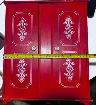 Armadio bambole vintage legno rosso