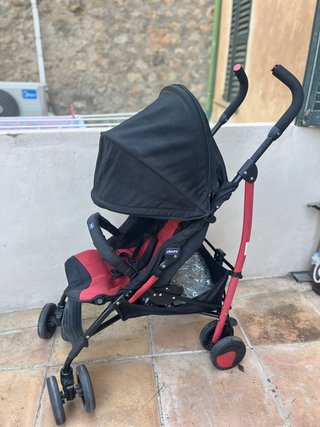 Silla de paseo Chicco paraguas negra/roja