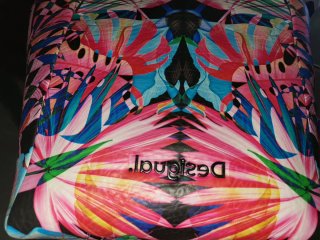 Bolso Desigual Multicolor y Negro