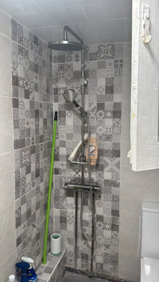 Alquiler de Local,25 m 695€. Badalona Gorg