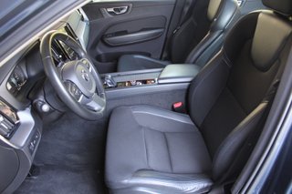 Volvo XC60 2.0 T8 AWD Business Plus Auto (2020)