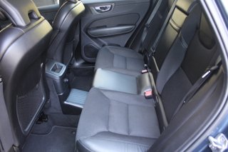 Volvo XC60 2.0 T8 AWD Business Plus Auto (2020)