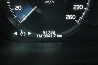 Volvo XC60 2.0 T8 AWD Business Plus Auto (2020)
