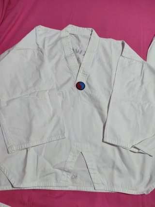Kimono Taekwondo sin estrenar