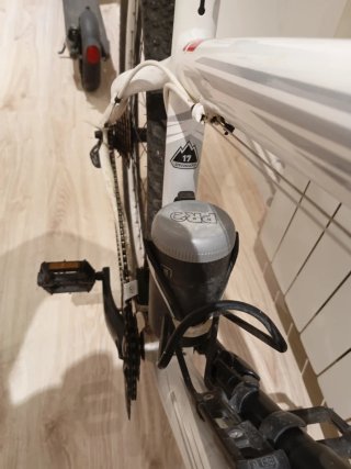 Bicicleta Specialized Blanca 17