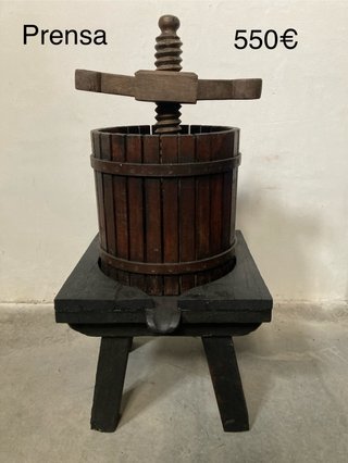 Prensa de madera antigua