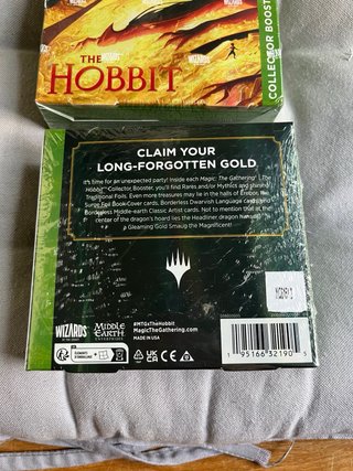 Magic The Gathering: The Hobbit Collector Boosters