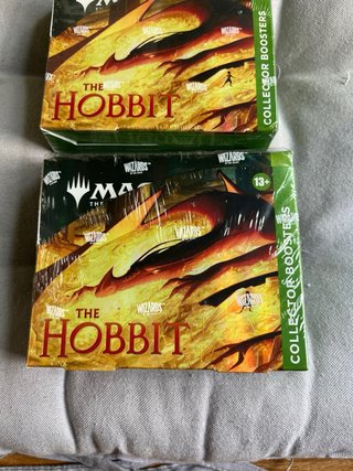 Magic The Gathering: The Hobbit Collector Boosters