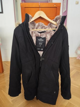 Abrigo Hollister Negro Talla S