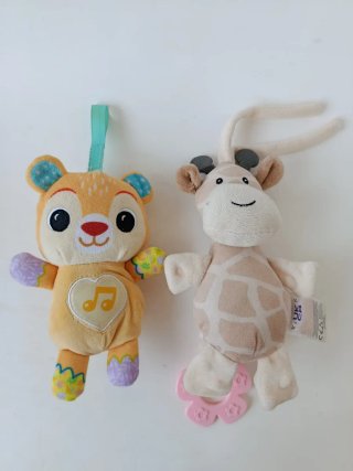 Lote 5 peluches estimulación bebé