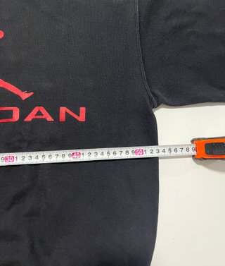 Sudadera Jordan Negra con Logo Rojo