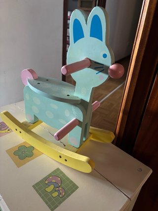 Caballito balancín de madera