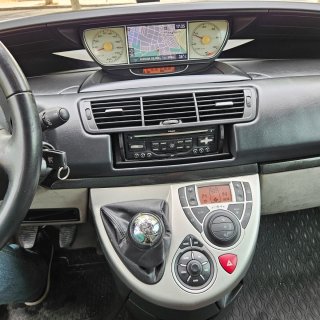 Peugeot 807 2012