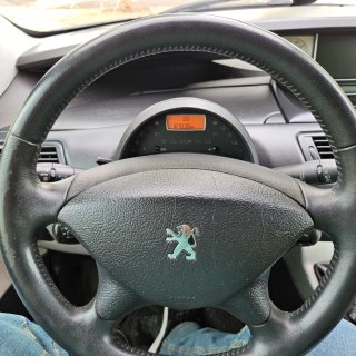 Peugeot 807 2012