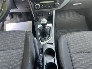 Toyota Auris 2015
