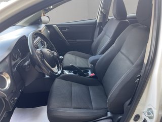 Toyota Auris 2015