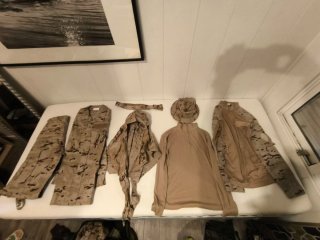Ropa militar