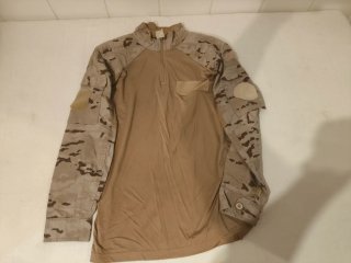 Ropa militar