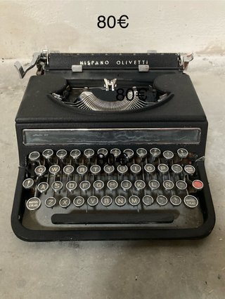 Máquina de escribir Hispano Olivetti
