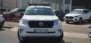 TOYOTA Land Cruiser 2.8 D4D GX 7 Plazas