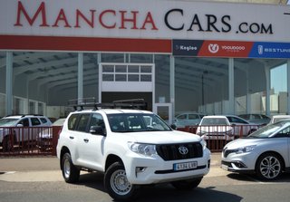 TOYOTA Land Cruiser 2.8 D4D GX 7 Plazas