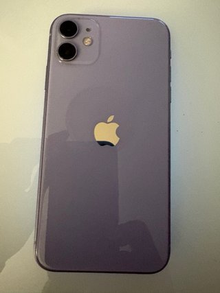 iPhone 11 Morado