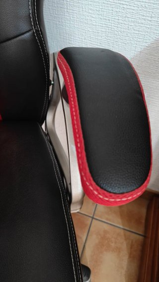 Silla Gaming/Oficina/Escritorio Negra y Roja Mc HA